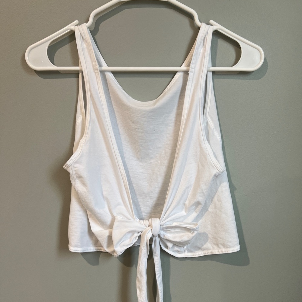 Lululemon Wrap tank top Size 6
